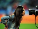 Sara Carbonero foi alvo das câmeras não só pela sua beleza; a repórter espanhola também é namorada do goleiro Casillas